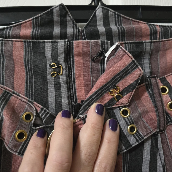 NWT ASOS Stevie Belted Peg Pants in Berry Stripe, High Waist, Rare & Unique. - Picture 11 of 13
